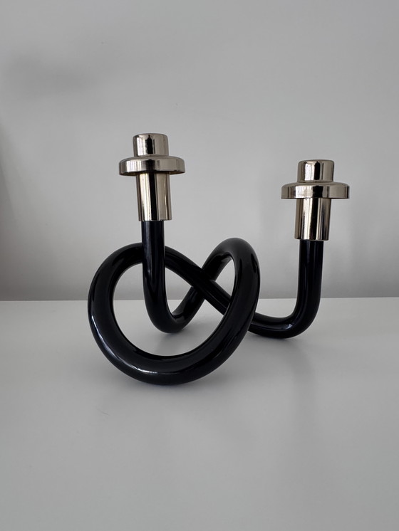 Image 1 of Bougeoir « Pretzel » en acrylique noir et laiton, dans le style de Dorothy Thorpe, années 1960
