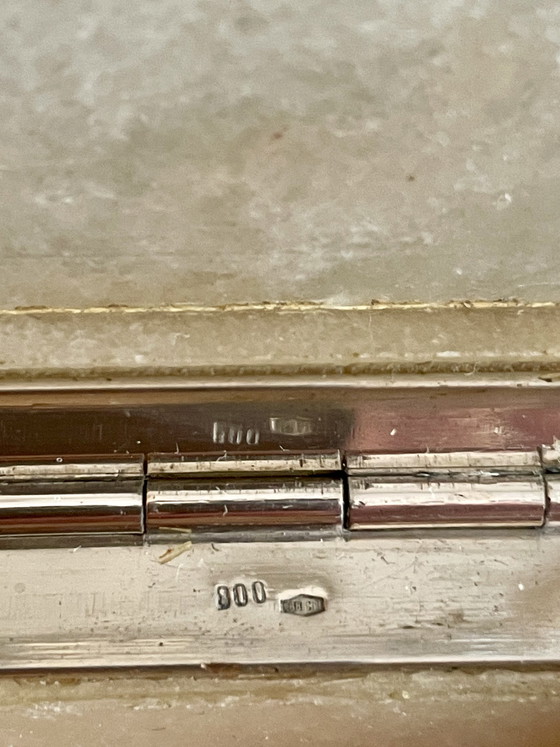 Image 1 of Schatulle aus Tigerauge mit Echtsilber Scharnier Juweliersarbeit