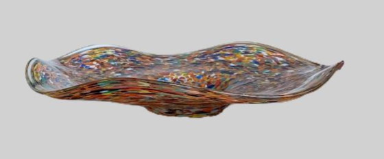 Image 1 of Ciotola in vetro realizzata a mano con aspetto maculato colorato.