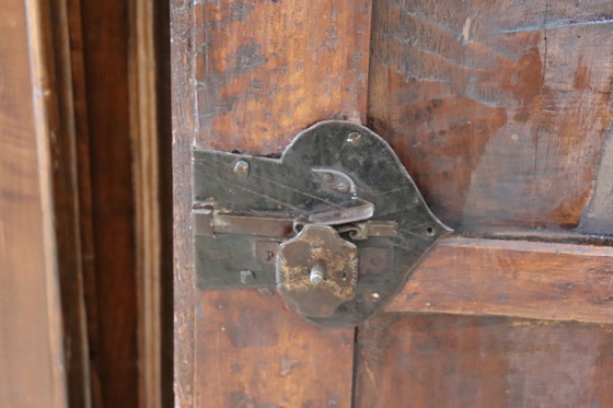 Image 1 of Pareja de esquineros antiguos, Italia Siglo XVII RESTAURADO