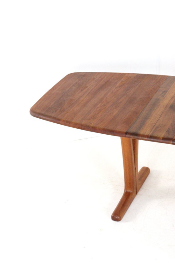 Image 1 of Table de salle à manger rectangulaire ovale à rallonge Holstebro en teck massif