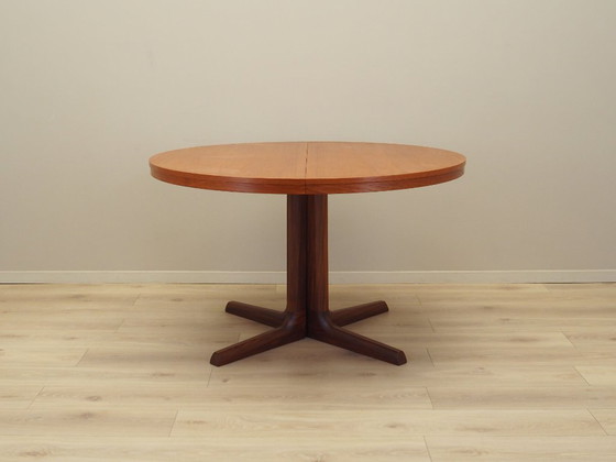 Image 1 of Mesa redonda de teca, diseño danés, años 70, producción: Dinamarca