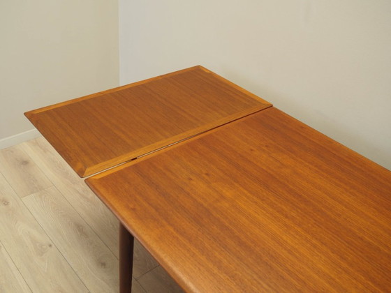 Image 1 of Table en teck, design danois, années 1970, fabrication : Danemark