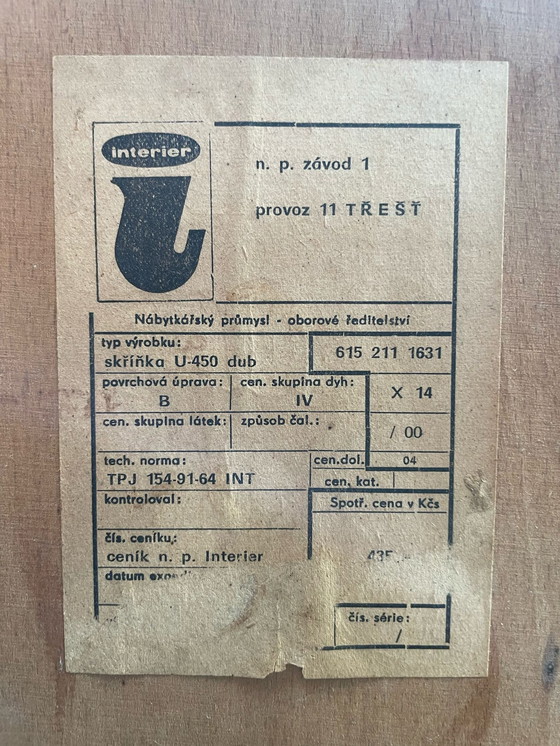 Image 1 of U-450 kast in eiken van Jiří Jiroutek voor Interiér Praha, Tsjecho-Slowakije, jaren 1960