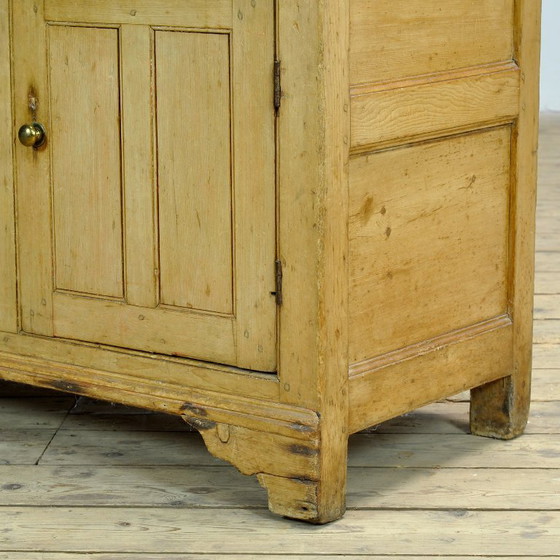 Grenenhouten buffetkast, circa 1850 – Kasten, Wood, Brass, Vintage (photo 10 of 14)