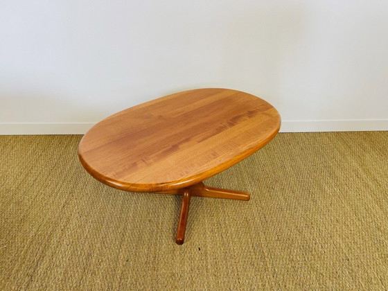 Image 1 of Deense ovale teakhouten salontafel van Glostrup Møbelfabrik, jaren 60