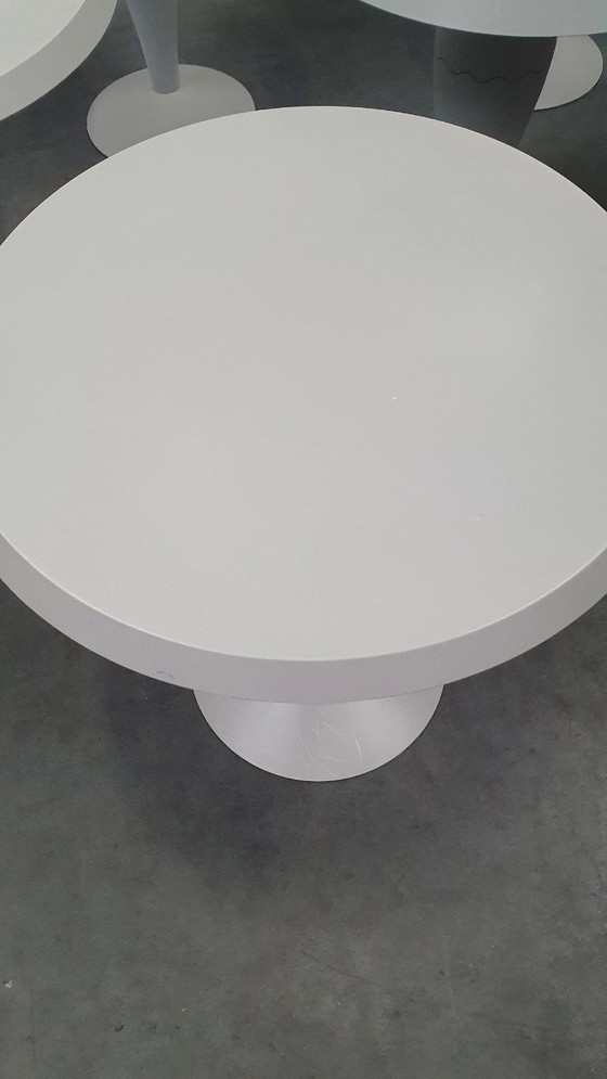 Image 1 of Mesa de jardín de diseño Miss Balù Philippe Starck Kartell