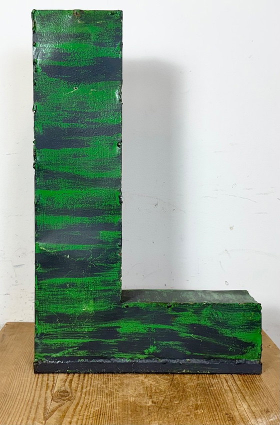 Image 1 of Grande lettera L in ferro verde vintage per facciata, anni '70