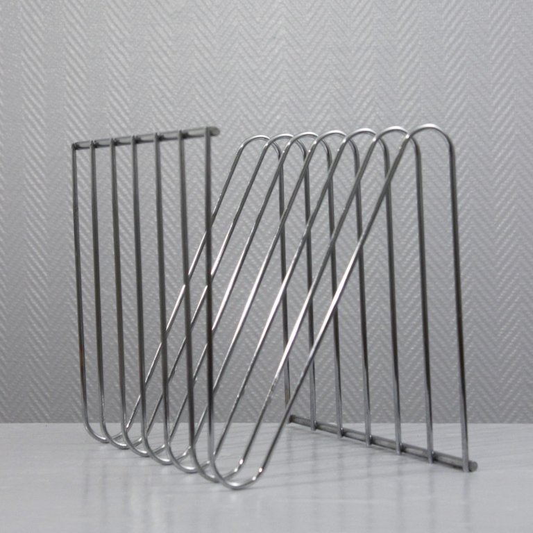 Zack Magazine Rack Vintage Z magazine rack in chromed steel, designed by François Arnal ...
