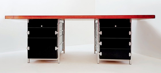 Image 1 of Escritorio compuesto por pedestales de madera de Bergwood y tablero con chapa de madera Boomerang - década de 1970