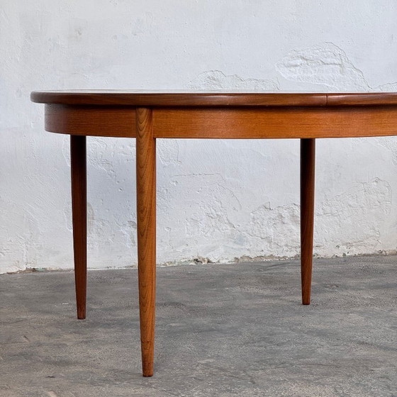 Image 1 of G-Plan Teak Round Extending Dining Table, 1970
