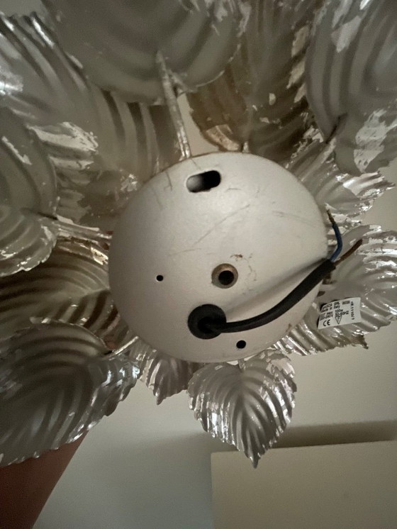 Image 1 of Lámpara Masca con estilo | Motivo floral plateado