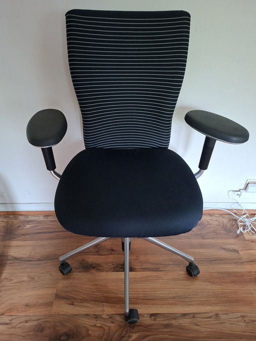 T CHAIR VITRA