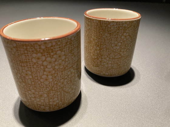 Image 1 of Ensemble de deux tasses à thé japonaises jaunes