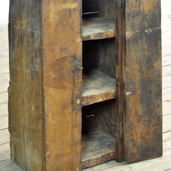 Armoire en bois de style primitif, vers 1930 – Meubles de rangement, Iron, Wood (photo 5 of 13)