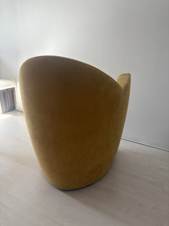 Leolux fauteuils (2) in Alcantara – Polyester, Plastic (photo 10 of 12)