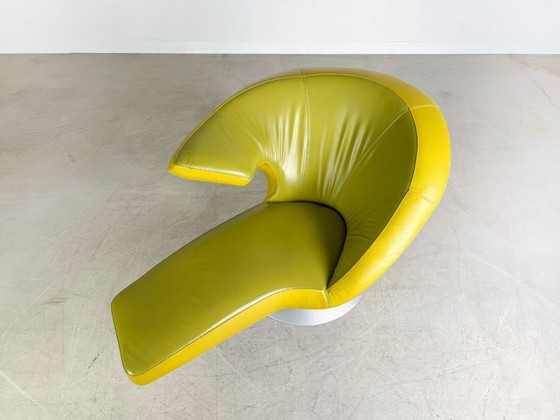 Image 1 of Originele Leolux Parabolica fauteuil Stefan Heiliger groen ontwerp