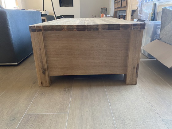 Image 1 of Table basse en acacia massif (120x75x45)