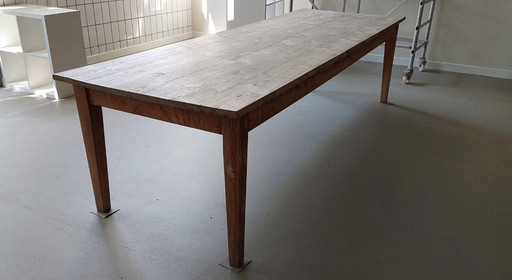 Table extra large en bois de teck