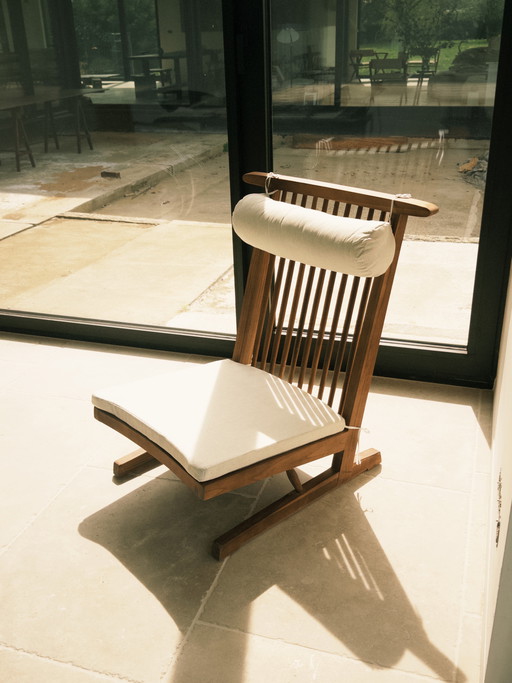 2 japanese lounge chairs, lijken vintage maar zo gekocht