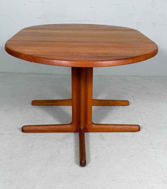 Image 1 of Uitschuifbare eettafel/tafel uit het midden van de 20e eeuw, gemaakt van teakhout door C J Rosengaarden, Denemarken, jaren 60.