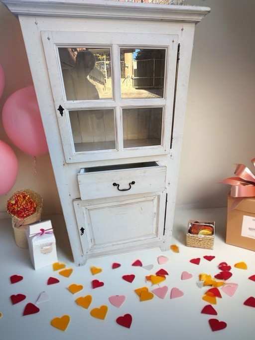 Mobile vetrina in legno anticato