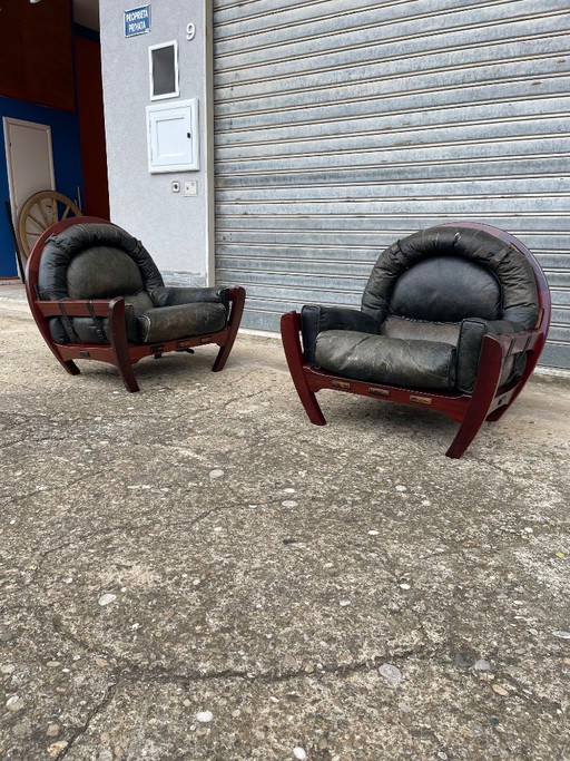 1960’s Italian Modern pair of armchairs from Luciano Frigerio