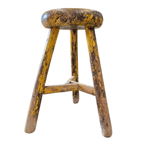 Primitieve houten driepoot kruk / hoogte 52 cm – Krukjes (photo 13 of 23)