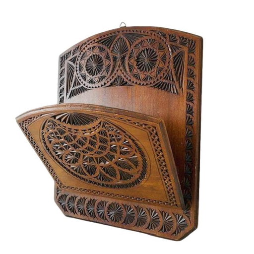 Artdeco lectuurbak hout Fries Kerfsnijwerk 1920's