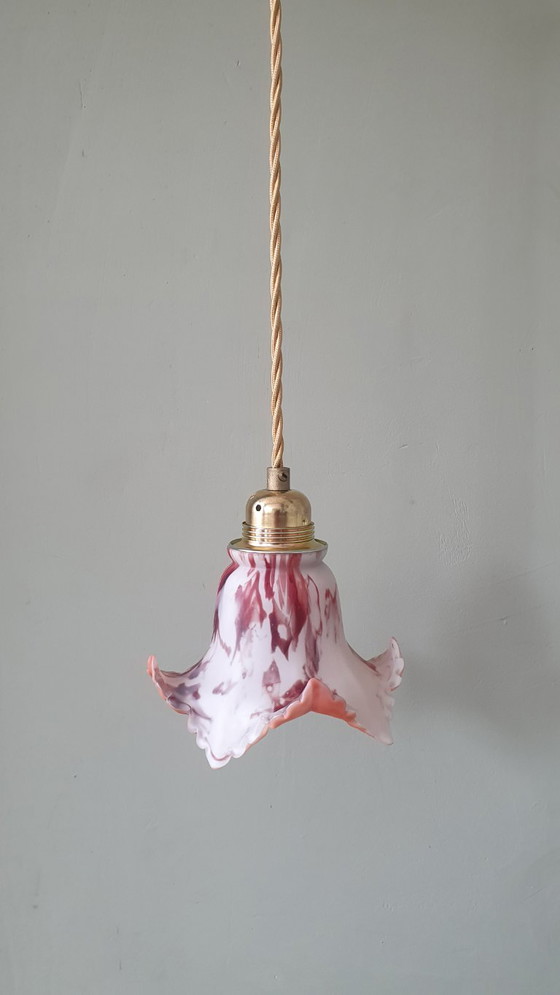 Suspension en verre ancien vintage. Marbré rouge et blanc. – Metal (photo 22 of 23)