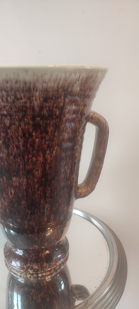 Large conical ceramic vase-pitcher from Accolay (photo 5 of 15)