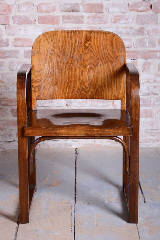Restored Art Deco Armchair, by Tatra, Pravenec, Beech, Polished, Czech, 1930s – Wood (photo 9 of 13)