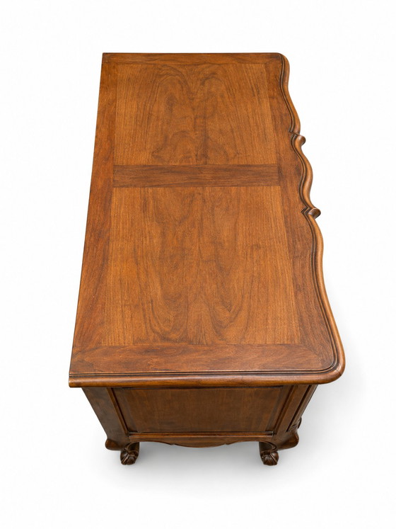 Louis XV Period Commode with Crossbow – Chest of drawers, Wood (photo 7 of 9)