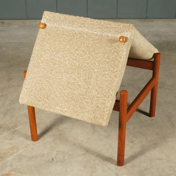 Image 1 of Conjunto de salón danés: dos sillones con mesa pequeña – década de 1970