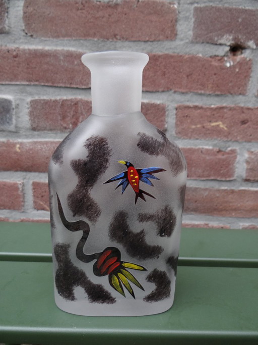 Signed Ulrica Hydman-Vallien for Kosta Boda ‘Black Magic’ Glass Vase Sweden – vazen (photo 2 of 7)