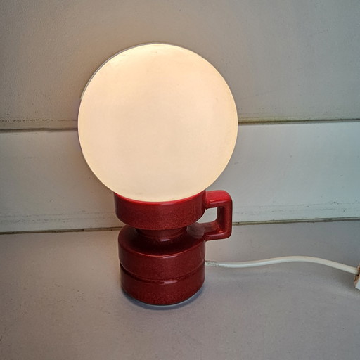Vintage West German Fat Lava lamp. Kaiser Leuchten / Steuler, form number 74/10. red. WGP / MCM / 1960 / 1970. Table lamp