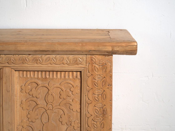 Antique carved low sideboard in fir wood – China, circa 1930 (photo 30 of 40)