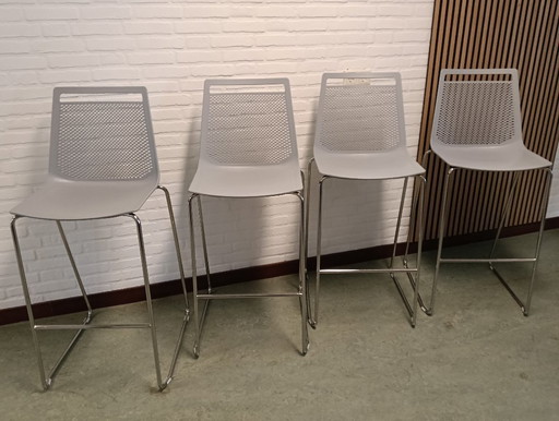 Gaber Akami ST 76 set of 4 bar stools