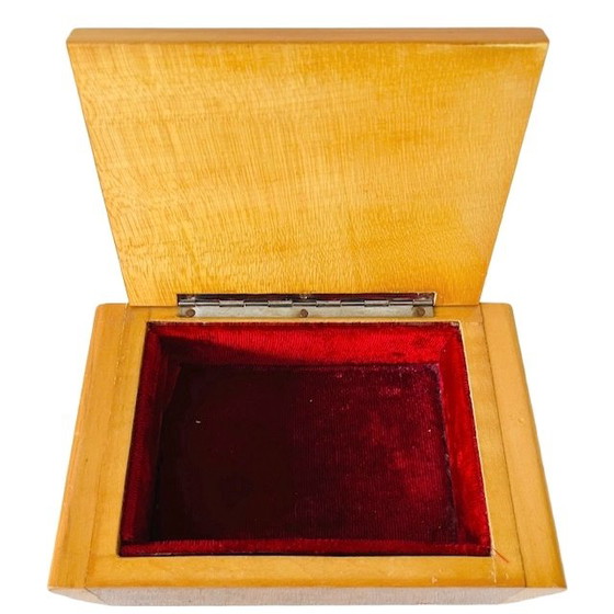 Image 1 of Boîte à bijoux vintage en bois incrusté de loupe de Thuya