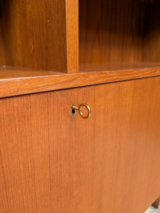 Image 1 of Armadio a muro vintage, anni '60, design danese di Hundevad