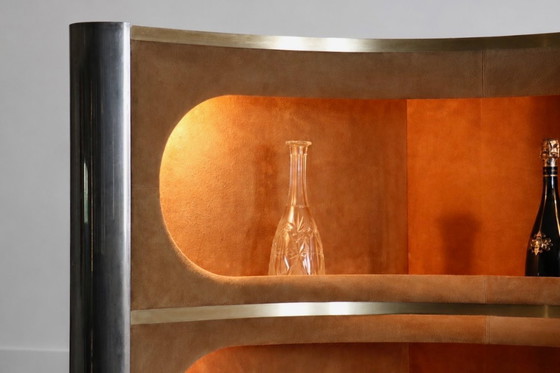 Image 1 of Mobile bar in pelle scamosciata e cromo con sgabelli color cognac, progettato da Willy Rizzo, Italia, anni '70.