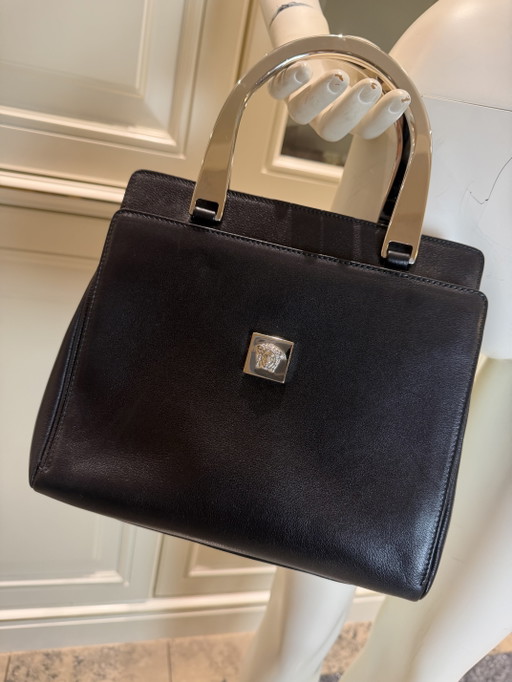 Bolso de mano vintage de piel negra Medusa de Gianni Versace, artículo raro.