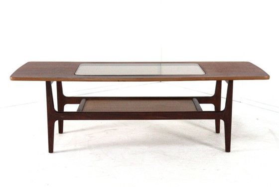 Image 1 of Vintage coffee table with glass and magazine rack 'Bristol'