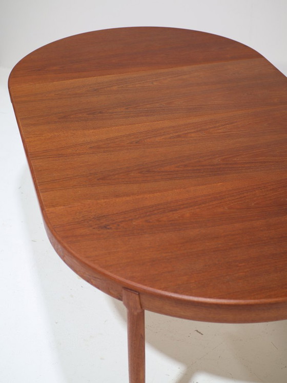 Image 1 of Uitschuifbare ronde eettafel teak Deens vintage jaren '60