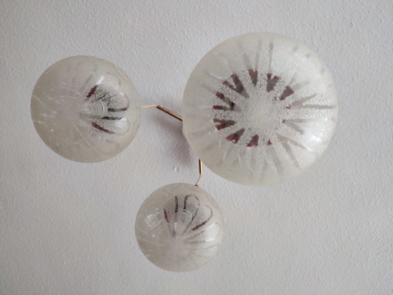 Image 1 of Lampe vintage 3 ampoules en verre cascade Space Age rouge