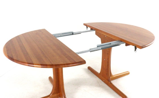 Round 2x extendable Danish dining table vintage – Wood (photo 10 of 18)