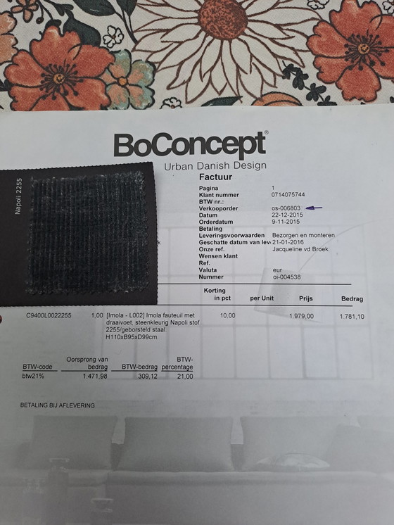 Image 1 of Imola armchair with swivel base