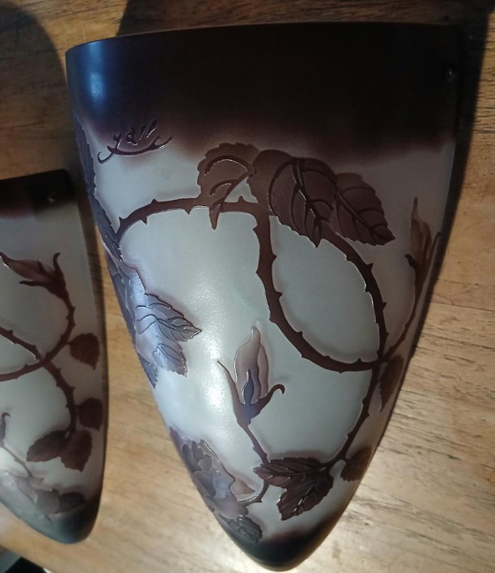 Image 1 of Art Nouveau Gallé pâte de verre wandkandelaars