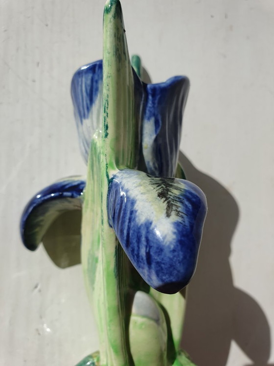 Image 1 of Shorter&Sons Staffordshire vase IRIS hand painted