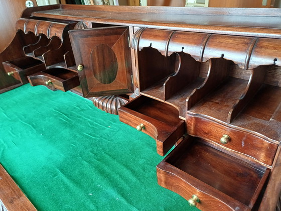 Image 1 of Escritorio antiguo de caoba estilo Chippendale